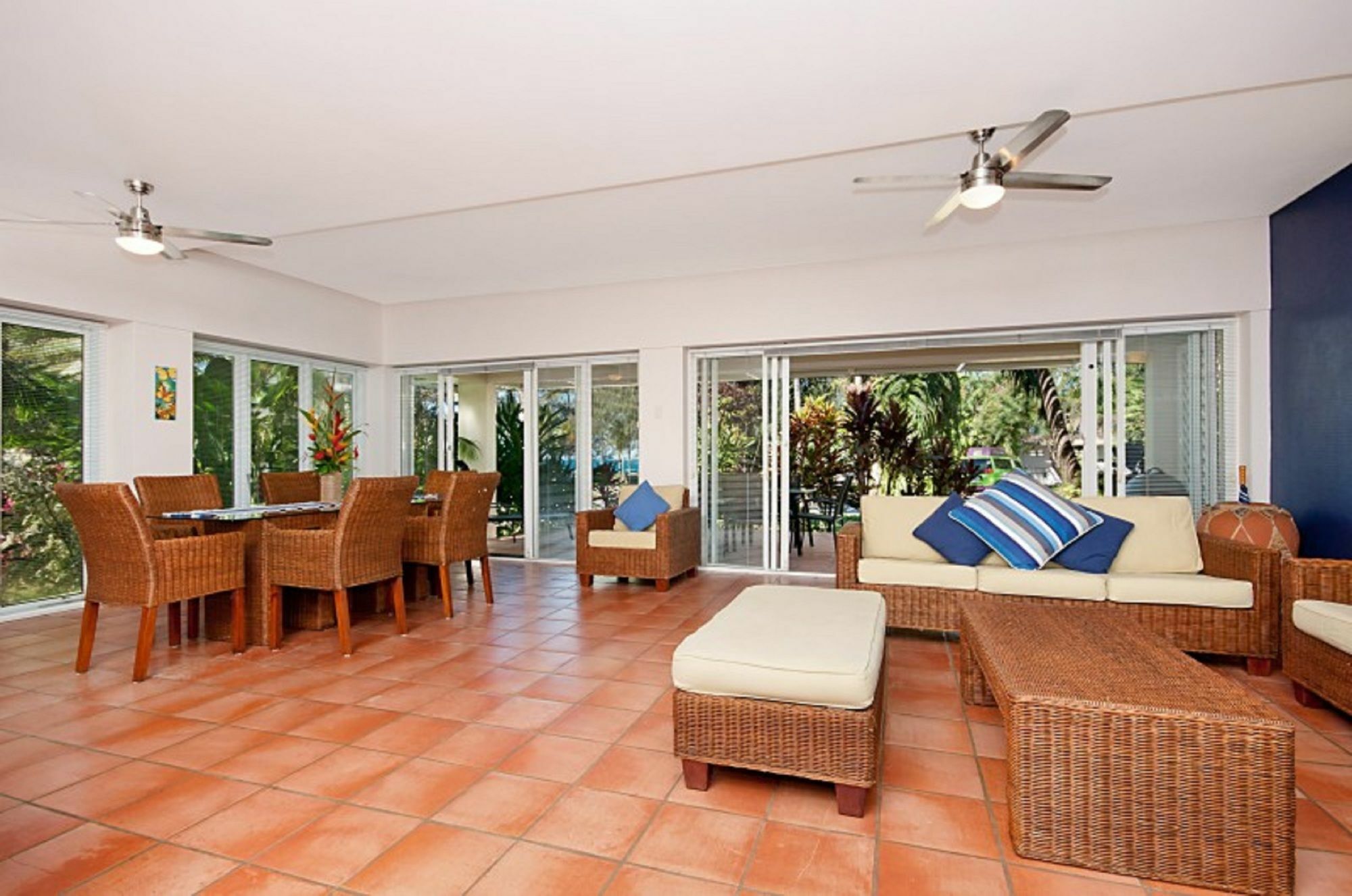 Aparthotel Balboa Port Douglas